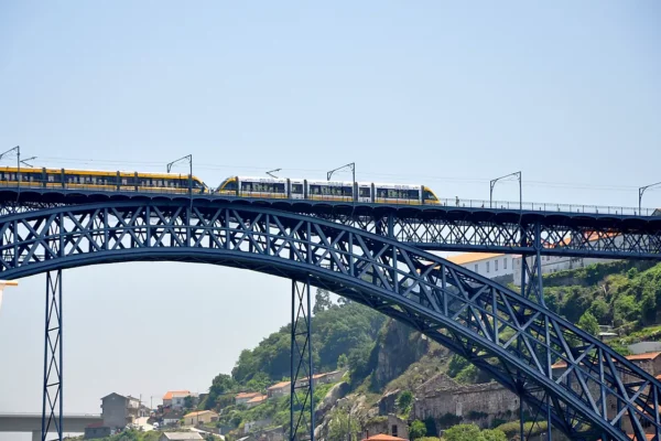 Ponte Dom Luís I: de brug die Porto met Gaia verbindt